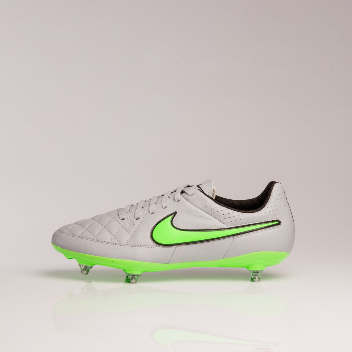 botines nike tiempo tapones intercambiables, Nike España | Nike Botas De  Futbol | Nike® Sitio