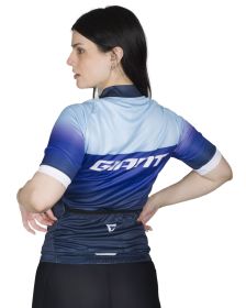 Remera Giant Cobalt