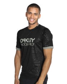 ff9d76b7-9245-4d4e-8072-068fbad4f4e8