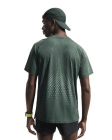 Remera Nike Stride Aero-Fit