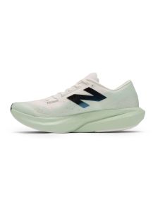Zapatillas New Balance Fuelcell Rebel v4