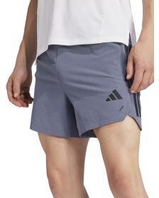 JE8236_0.jpg